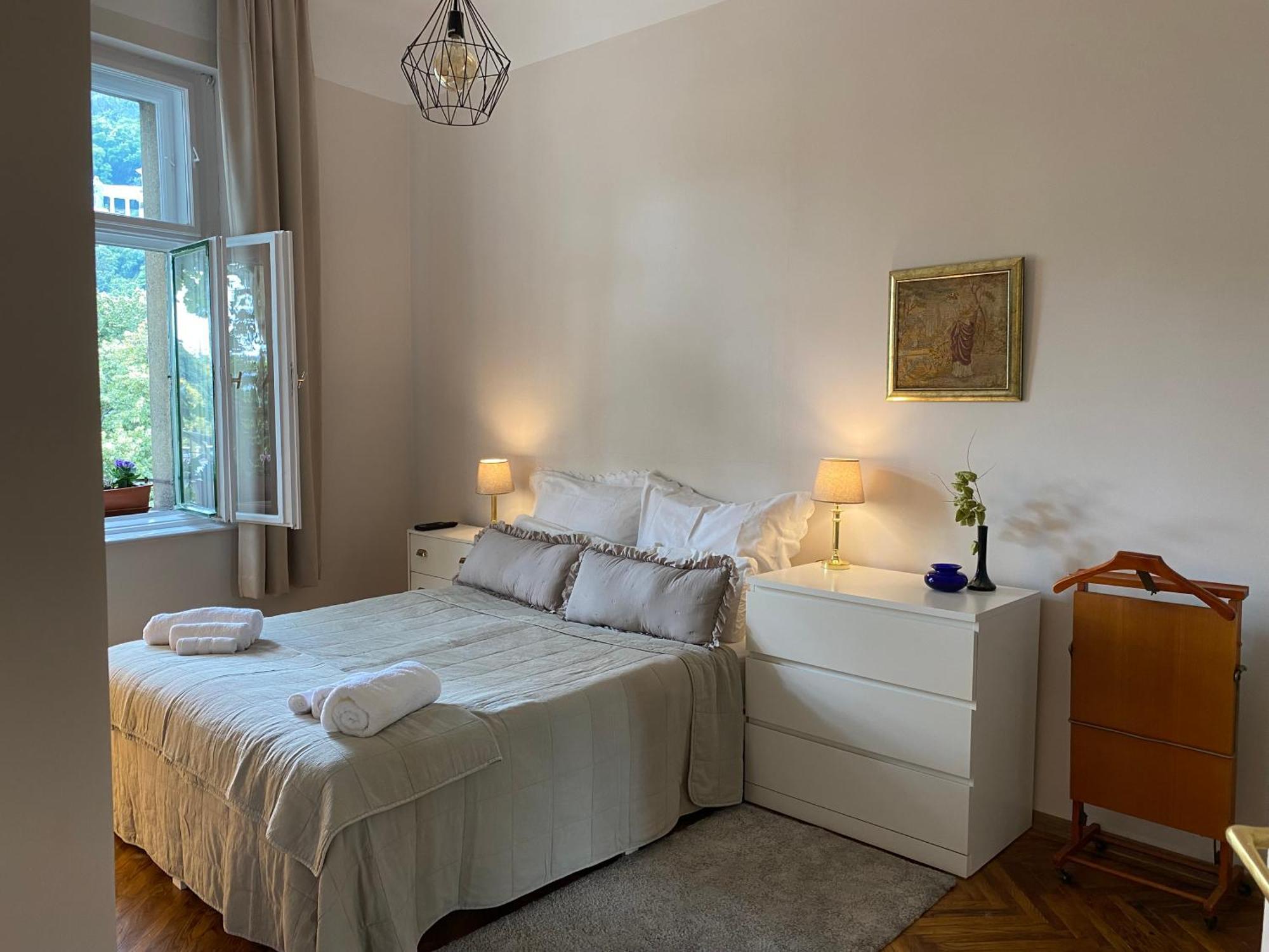 Major Apartman Budapest Exteriör bild