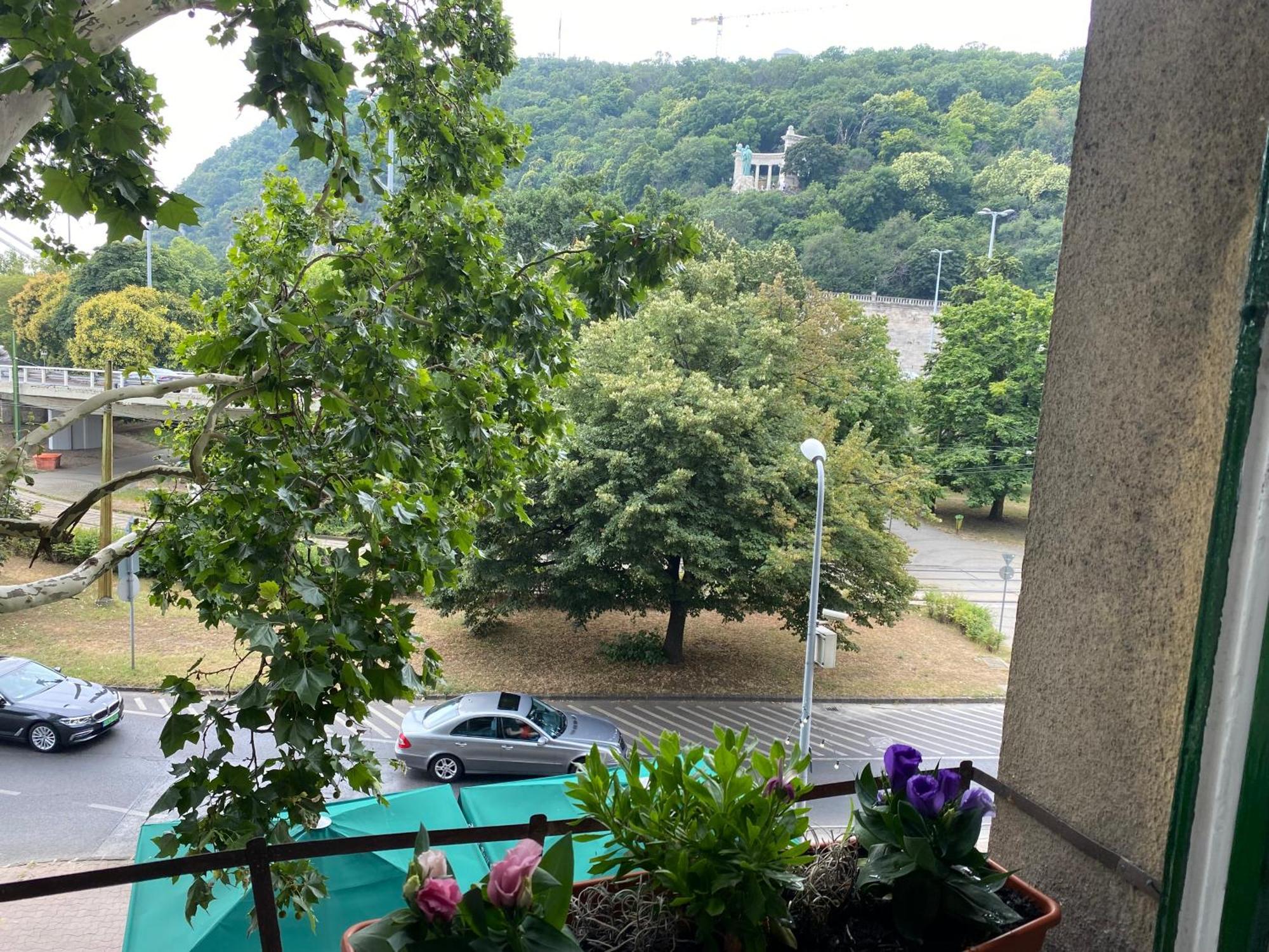 Major Apartman Budapest Exteriör bild